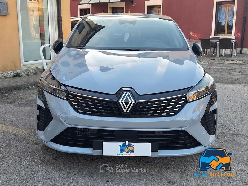 Usata Renault Clio V Techno 101 CV (74 kW) 2024 Berlina