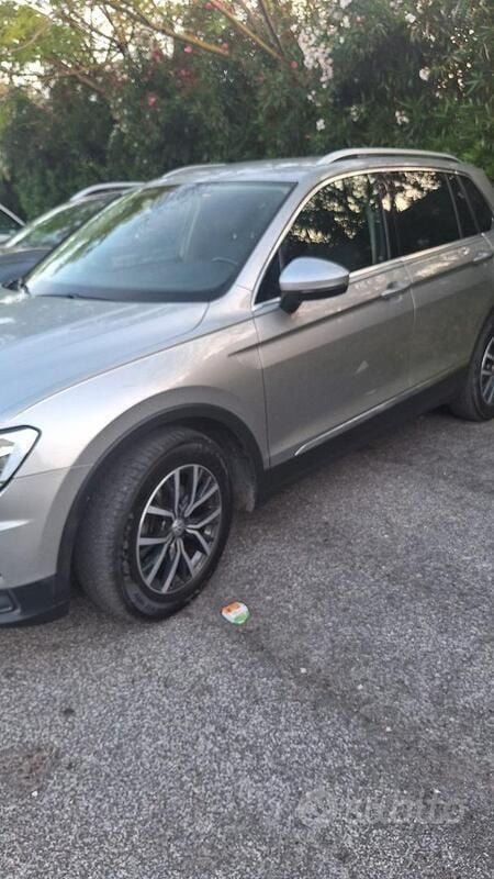 Usata VW Tiguan 116 CV (85 kW) 2018 Grigio SUV