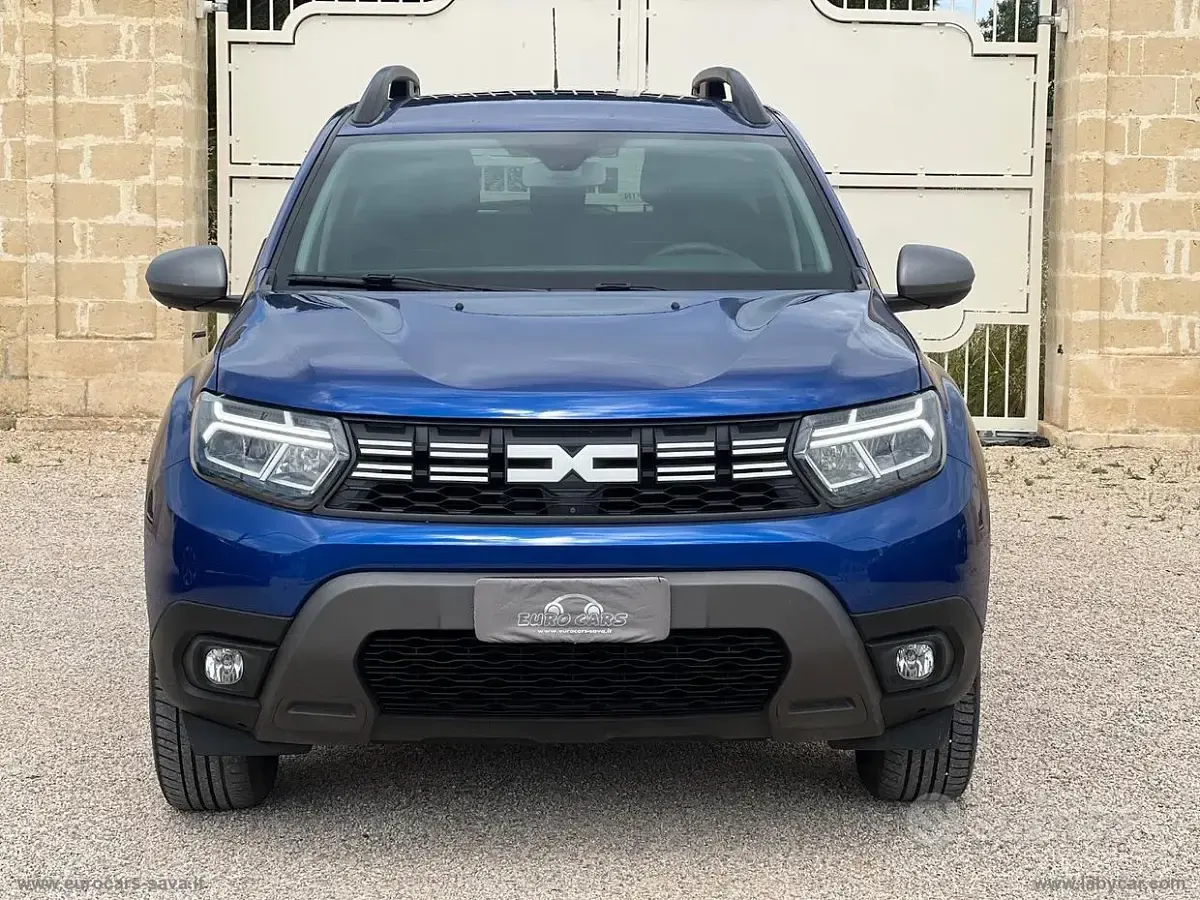 Usata Dacia Duster Journey 116 CV (85 kW) 2023 Blu SUV