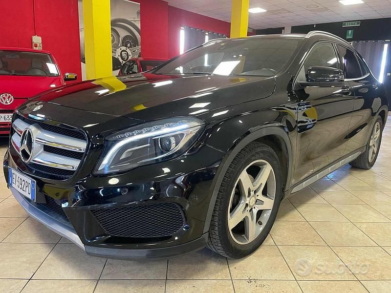 Usata Mercedes GLA200 Premium 136 CV (100 kW) 2014 Nero SUV