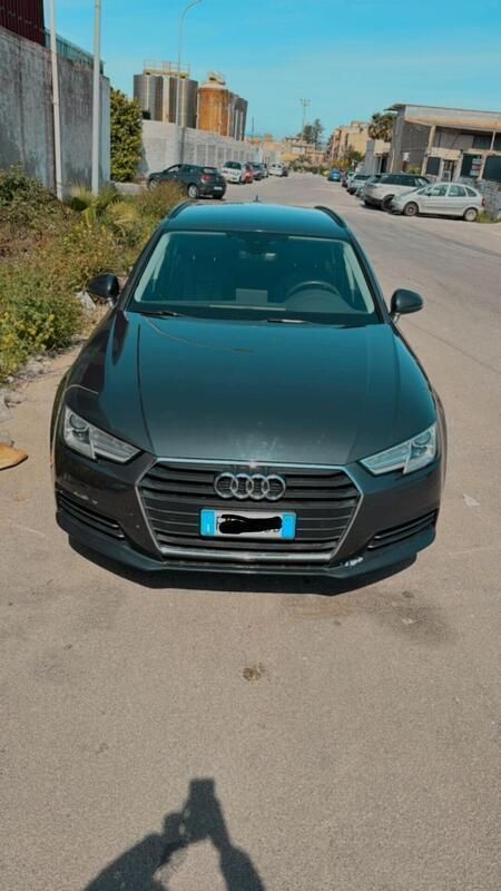 Usata Audi A4 Business 150 CV (110 kW) 2017 Nero Station wagon
