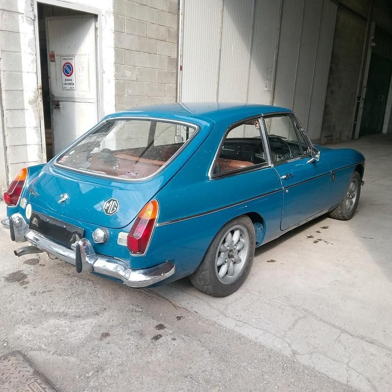 Usado MG B GT 89 CV (65 kW) 1973 Azul Coupe