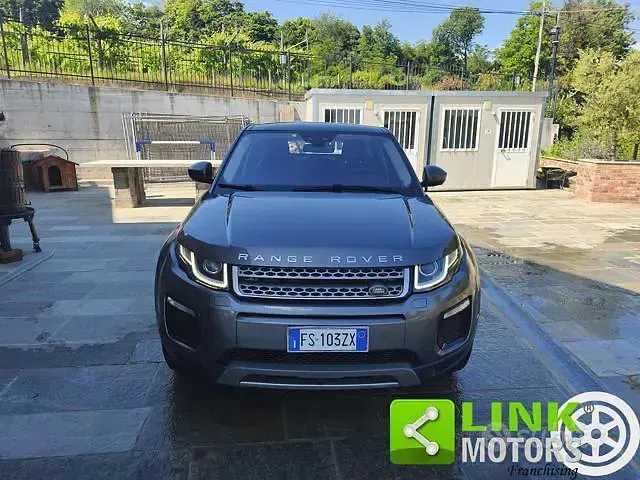 Usata Land Rover Range Rover evoque Pure 241 CV (177 kW) 2018 Grigio scuro SUV