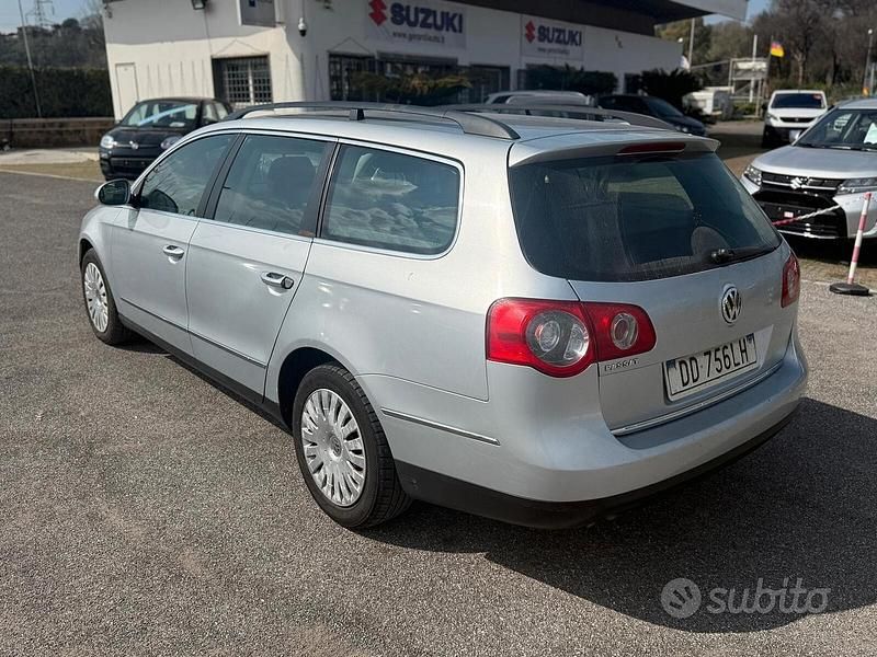 Usata VW Passat Comfortline 140 CV (102 kW) 2007 Grigio Station wagon