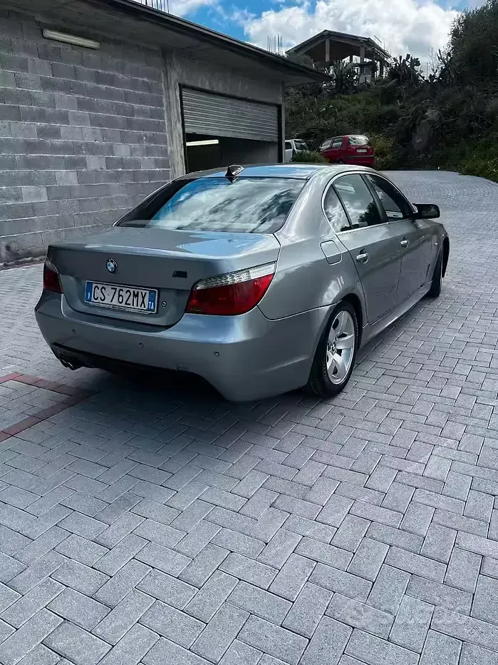 Usata BMW 530 M Sport 231 CV (169 kW) 2005 Berlina