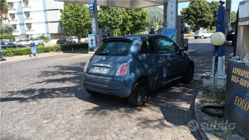 Usata Fiat 500 85 CV (62 kW) 2011 Blu Utilitaria