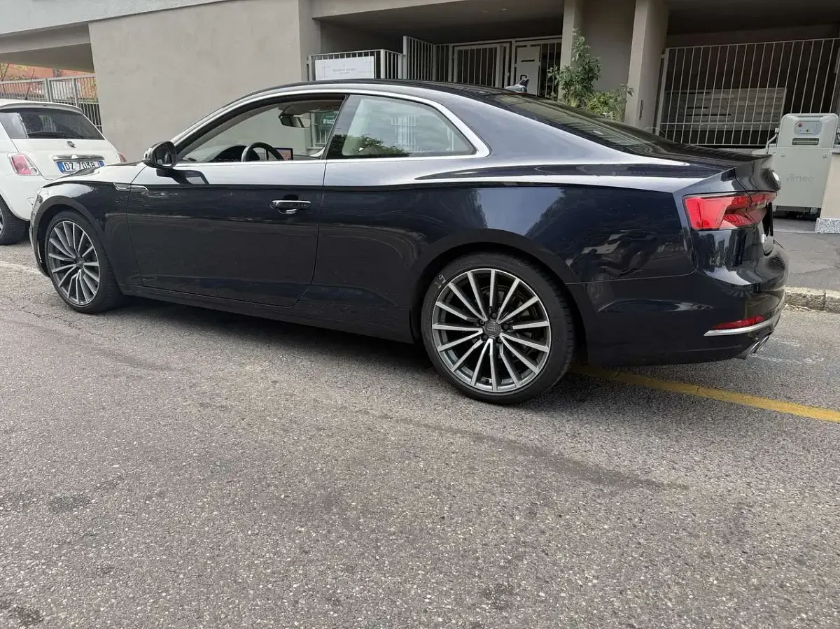 Usata Audi A5 Business 190 CV (139 kW) 2017 Nero Coupé