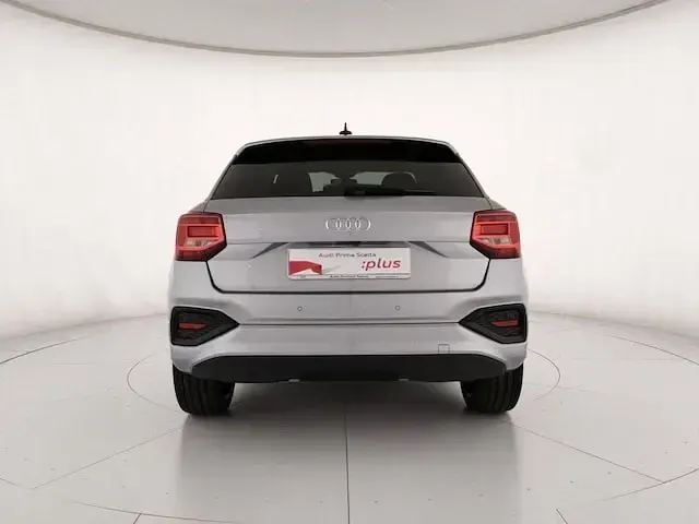 Usata Audi Q2 Advanced 150 CV (110 kW) 2025 Argento fioretto metallizzato SUV