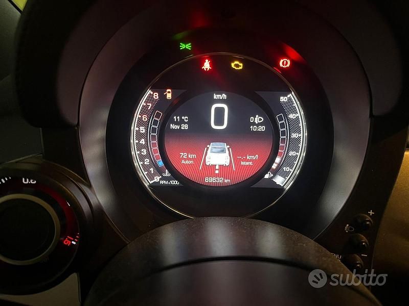 Usata Abarth 595C Turismo 165 CV (121 kW) 2016 Blu/azzurro Cabrio