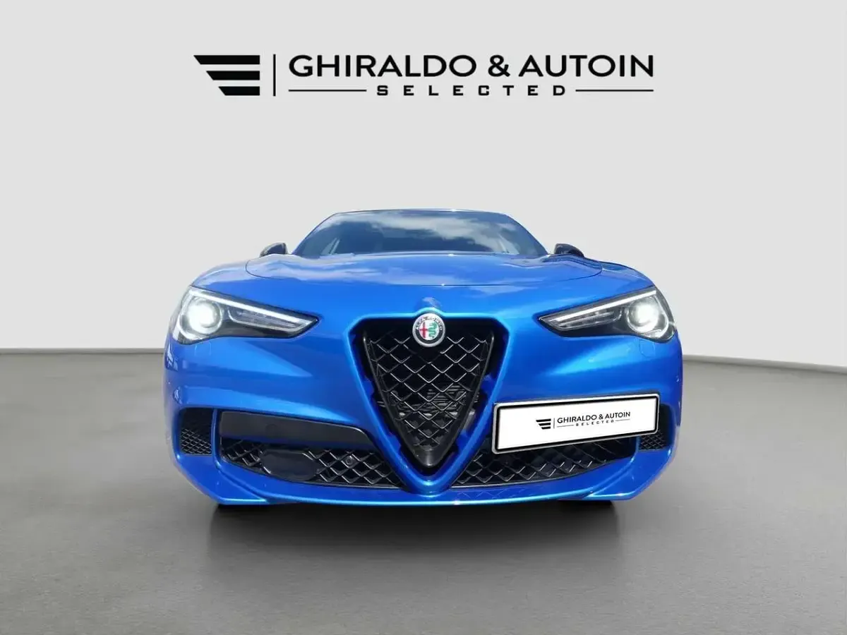 Usata Alfa Romeo Stelvio Quadrifoglio 510 CV (375 kW) 2023 Blu/azzurro SUV