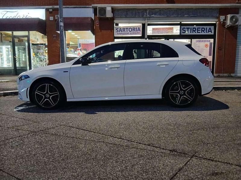 Usata Mercedes A250 Premium 160 CV (117 kW) 2020 Berlina