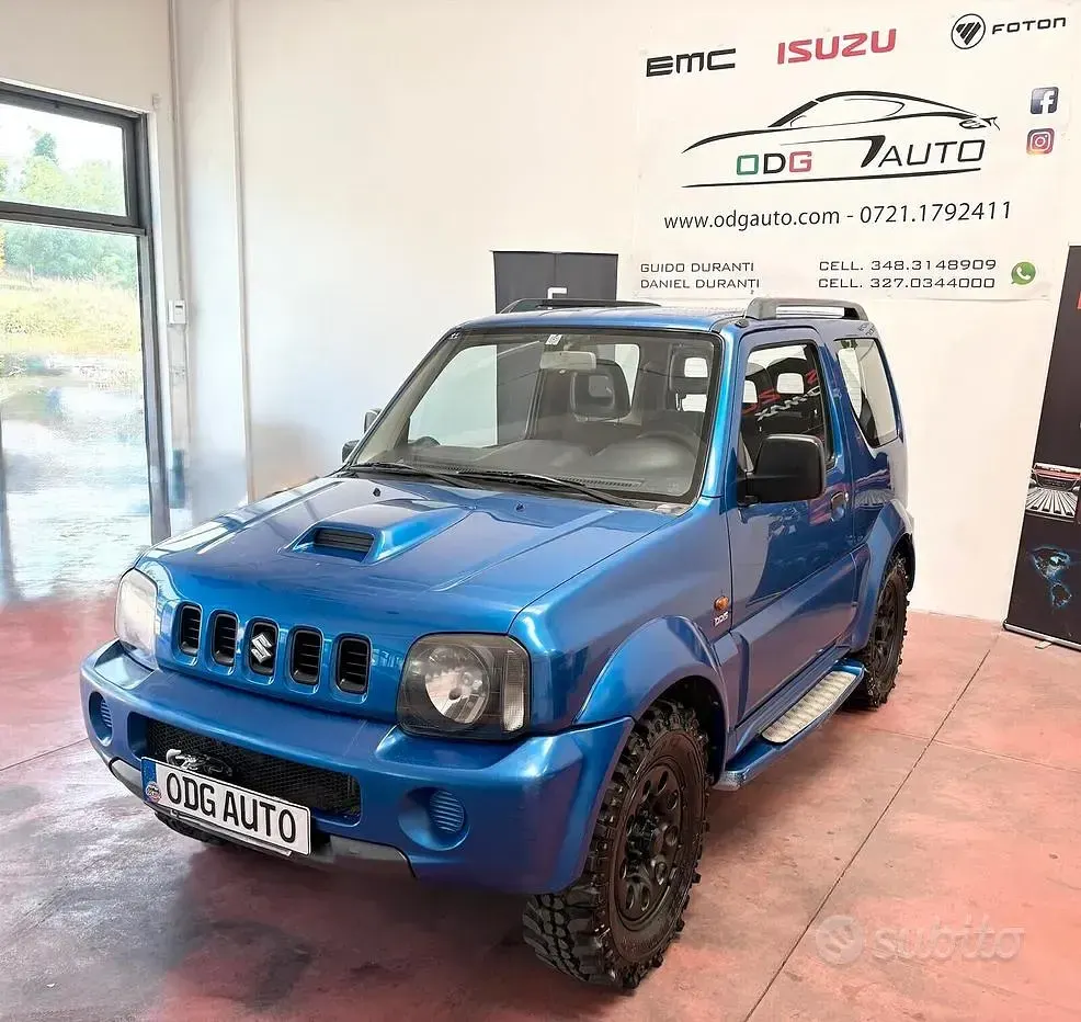 Usata Suzuki Jimny 65 CV (47 kW) 2005 Blu/azzurro SUV