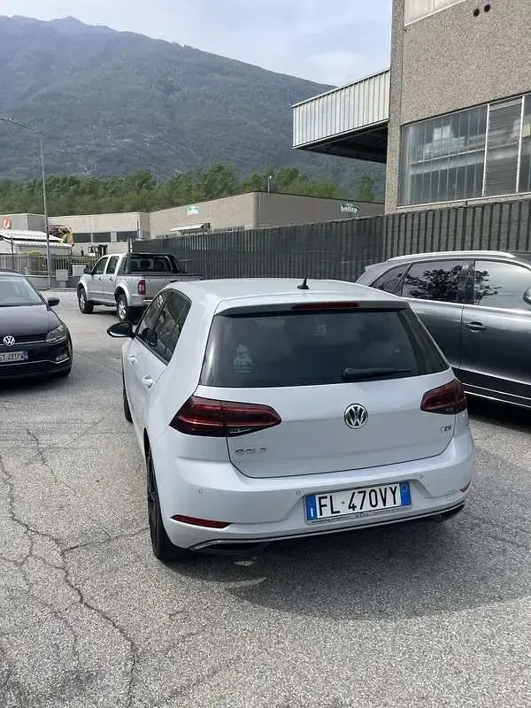 Usata VW Golf VII Business 116 CV (85 kW) 2017 Berlina