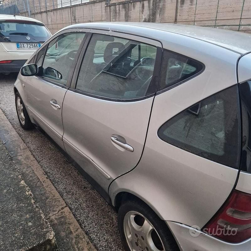 Usata Mercedes A170 95 CV (69 kW) 2003 Grigio Berlina