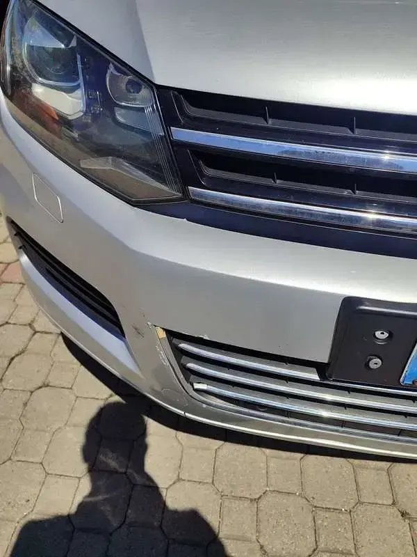 Usata VW Touareg Executive 245 CV (180 kW) 2011 Grigio SUV