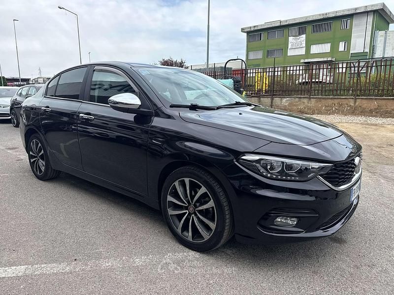 Usata Fiat Tipo 120 CV (88 kW) 2016 Nero Berlina
