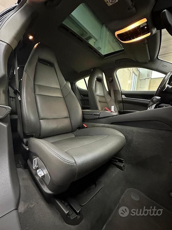 Usata Porsche Panamera Executive 420 CV (308 kW) 2015 Blu Utilitaria