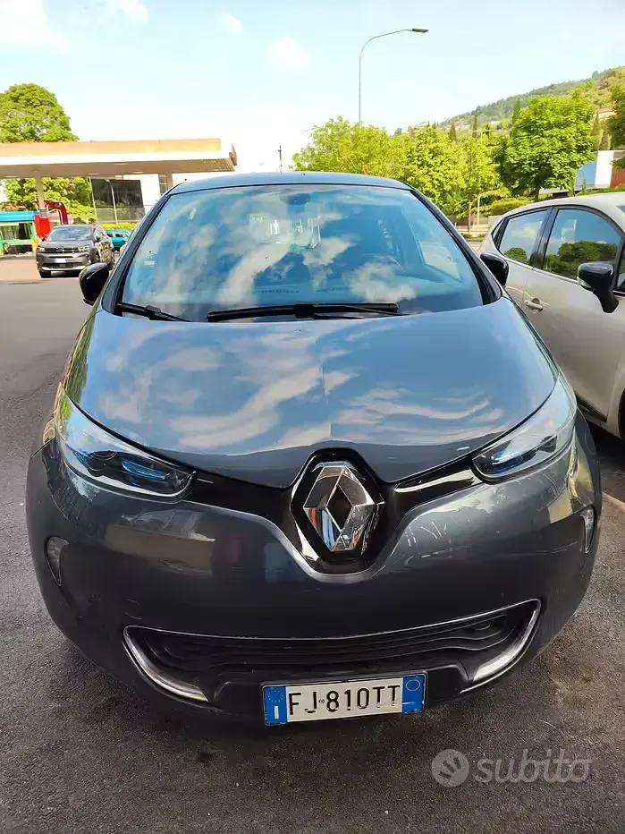 Usata Renault Zoe 42 kW (58 CV) 2017 Grigio Utilitaria