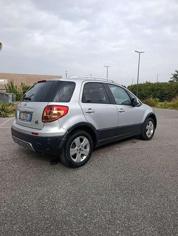 Usata Fiat Sedici Emotion 107 CV (78 kW) 2007 SUV