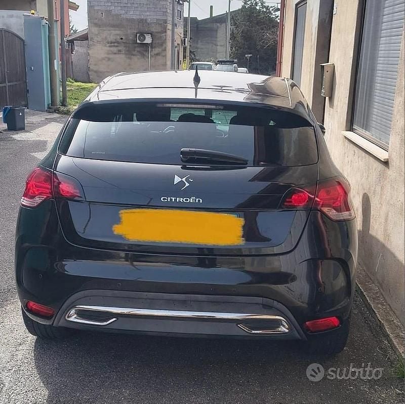 Usata DS Automobiles DS4 So Chic 2015 Nero Berlina