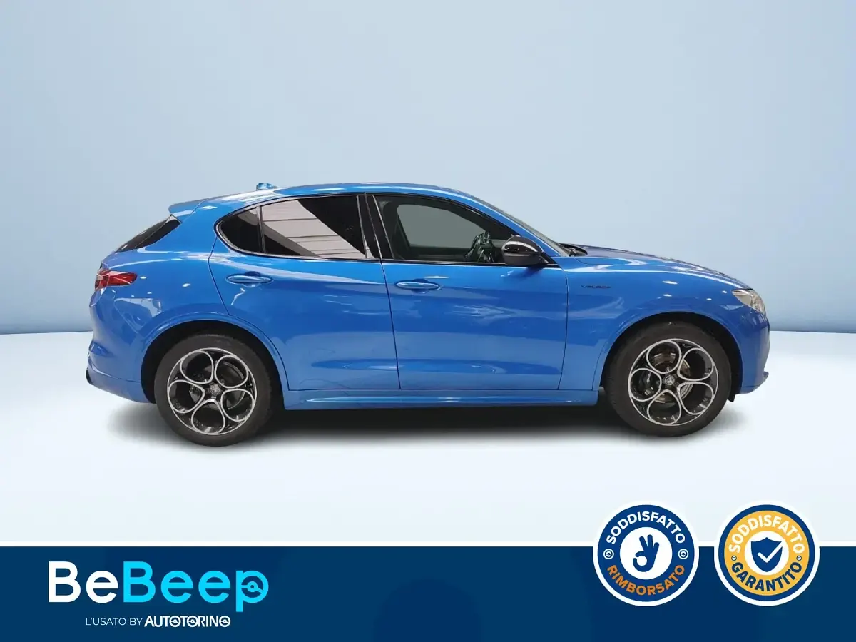 Usata Alfa Romeo Stelvio Veloce 210 CV (154 kW) 2021 Blu metallizzato SUV