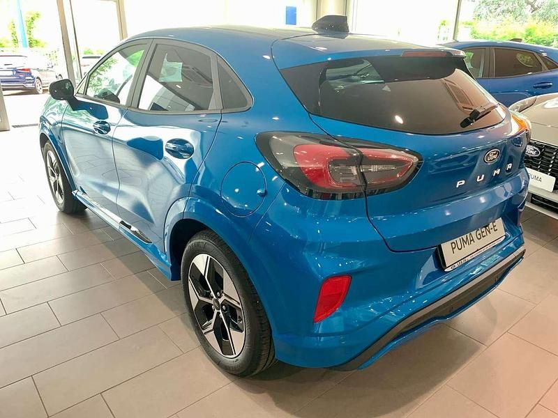 Nuova Ford Puma Gen-E 124 kW (169 CV) 2025 Digital aqua blue SUV