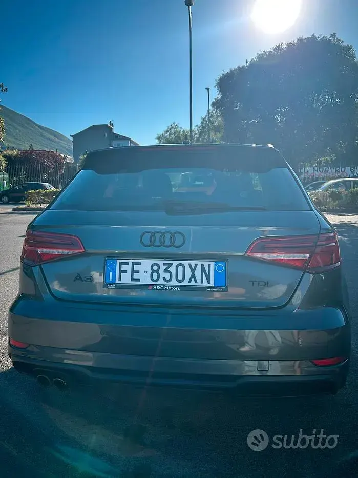 Usata Audi A3 S-Line 150 CV (110 kW) 2016 Grigio Berlina
