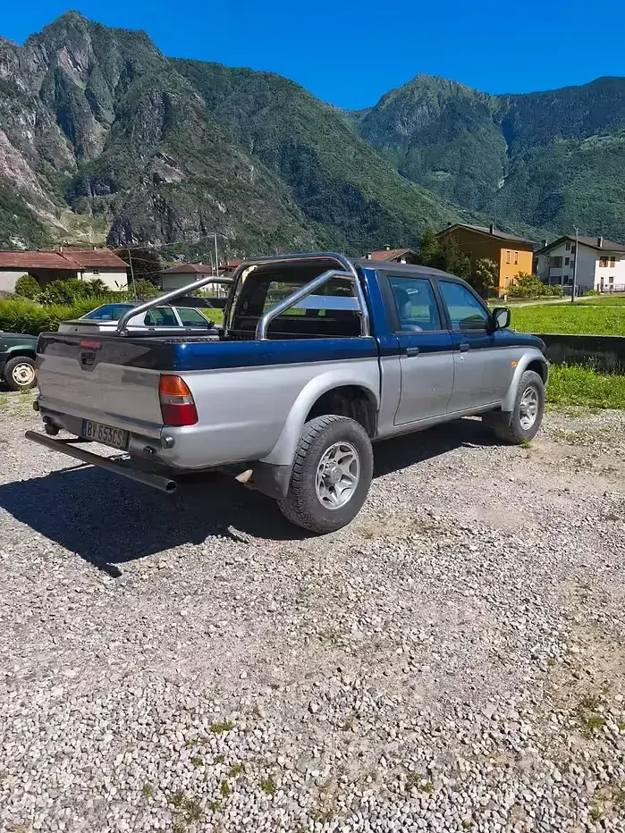 Usata Mitsubishi L 115 CV (84 kW) 2001 Cabrio