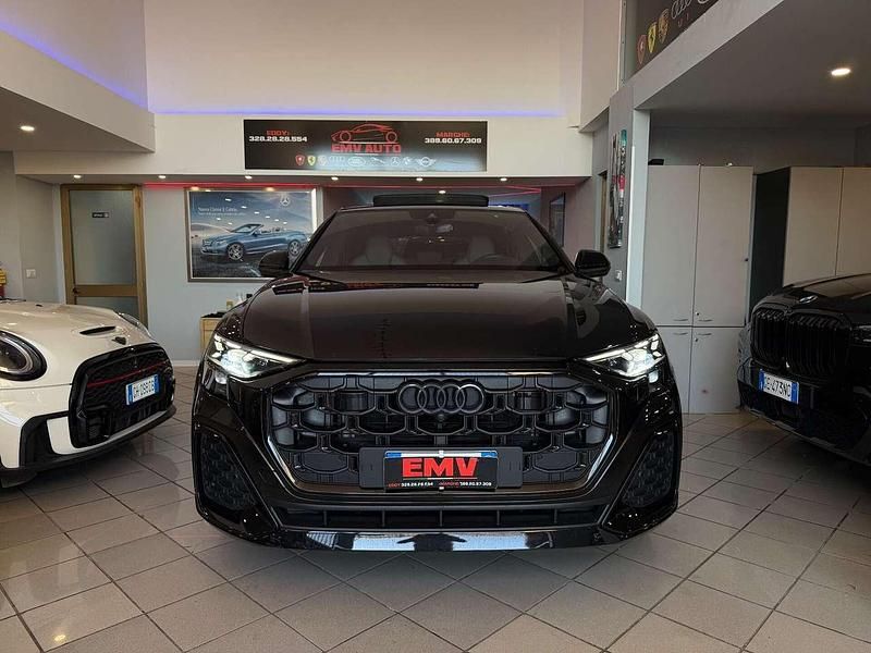 Usata Audi Q8 S-Line 286 CV (210 kW) 2024 Nero SUV