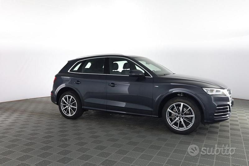 Usata Audi Q5 S-Line 204 CV (150 kW) 2020 Grigio SUV