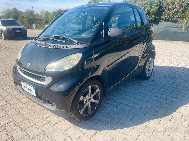 Nero Usata 2008 Smart ForTwo Coupé Passion Coupé | 4500 € (Buon prezzo) - Immagine 1/4