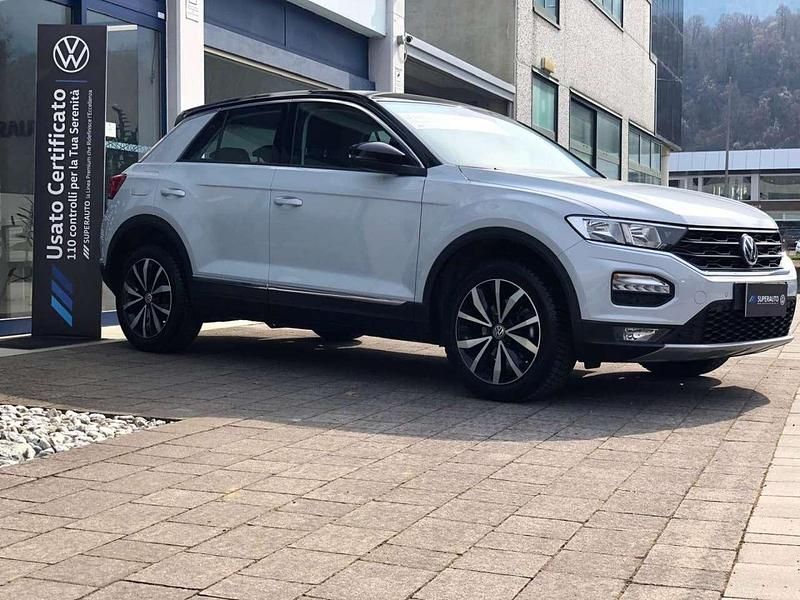 Usata VW T-Roc Style 116 CV (85 kW) 2019 White silver SUV