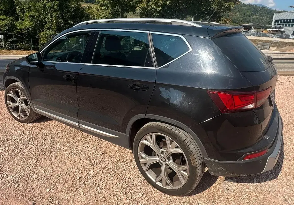 Usata Seat Ateca 4Drive 190 CV (139 kW) 2018 Nero SUV