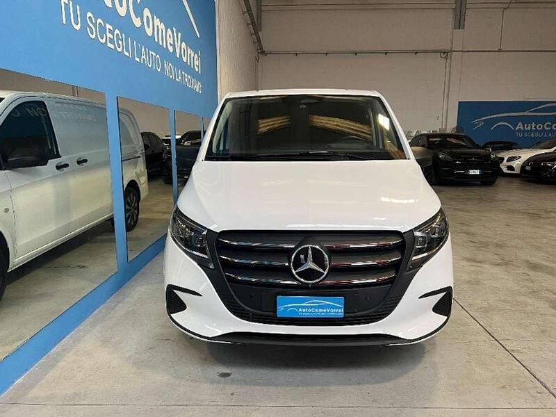 Usata Mercedes Vito 163 CV (119 kW) 2025 Bianco Furgone