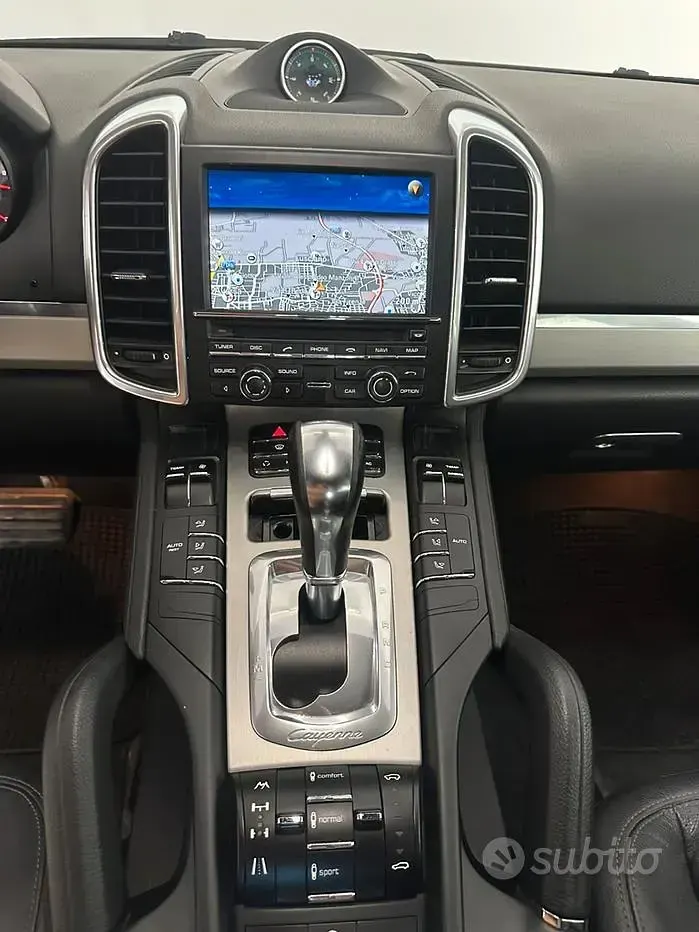 Usata Porsche Cayenne 240 CV (176 kW) 2010 SUV