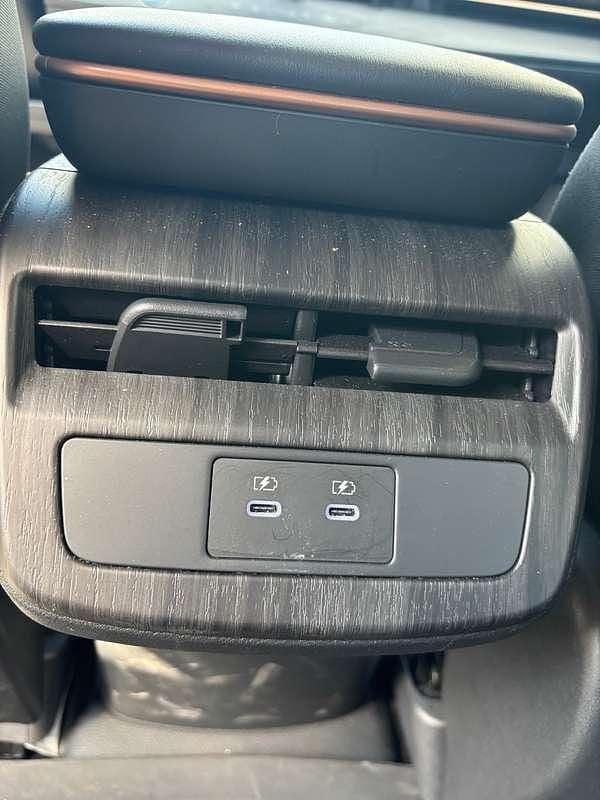 Usata Nissan Ariya 44 kW (61 CV) 2024 Grigio SUV