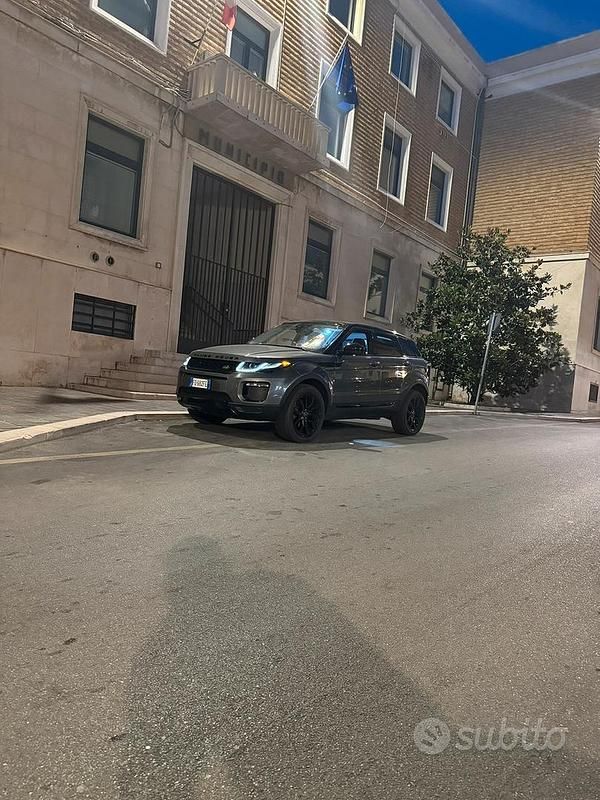 Usata Land Rover Range Rover evoque SE 2016 Grigio SUV