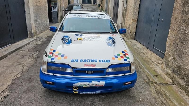 Bianco Usata 1987 Ford Sierra RS Tre volumi | 21.000 € - Immagine 1/4