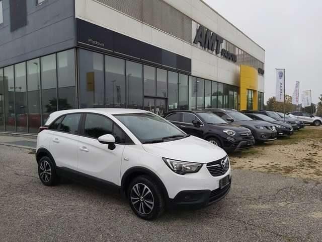 Usata Opel Crossland X 102 CV (75 kW) 2019 Bianco pastello SUV