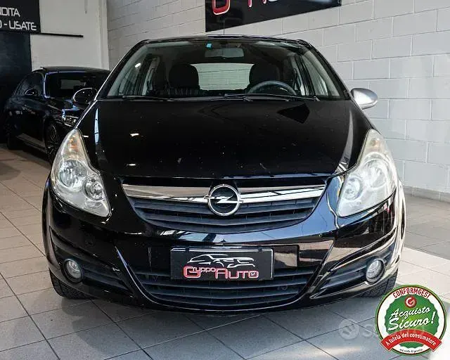 Używany Opel Corsa Club 80 KM (58 kW) 2009 Czarny Hatchback