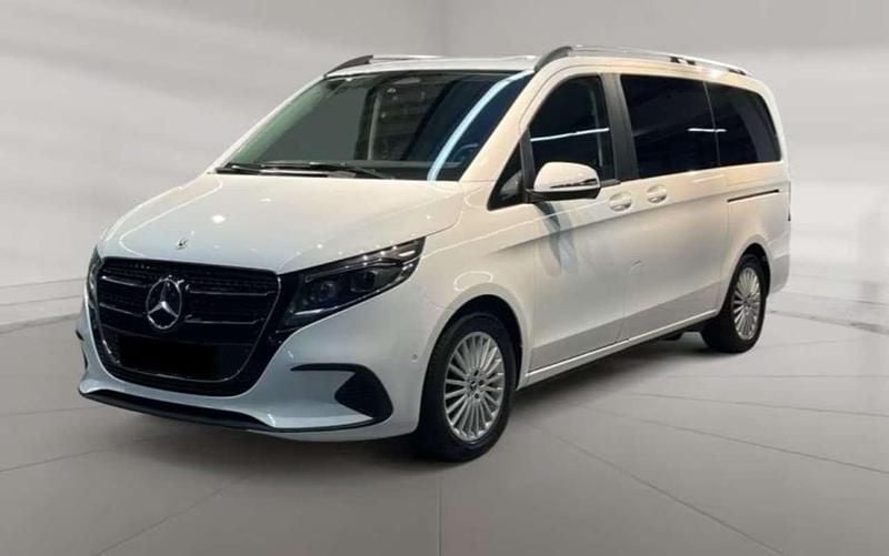 Bianco Usata 2024 Mercedes V220 Avantgarde Monovolume | 55.750 € (Buon prezzo) - Immagine 1/4