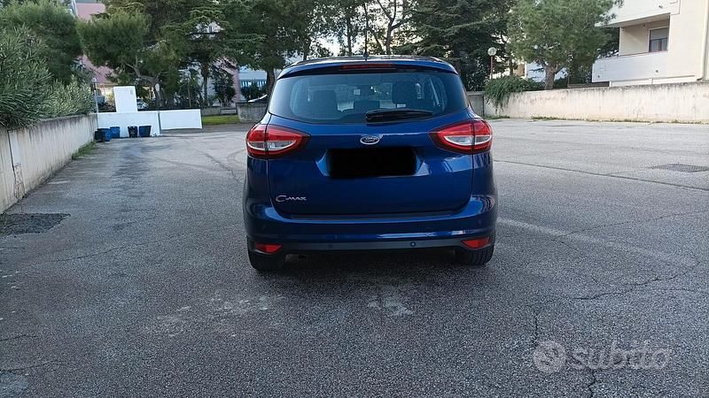 Usata Ford C-MAX Business Edition 120 CV (88 kW) 2016 Blu Monovolume