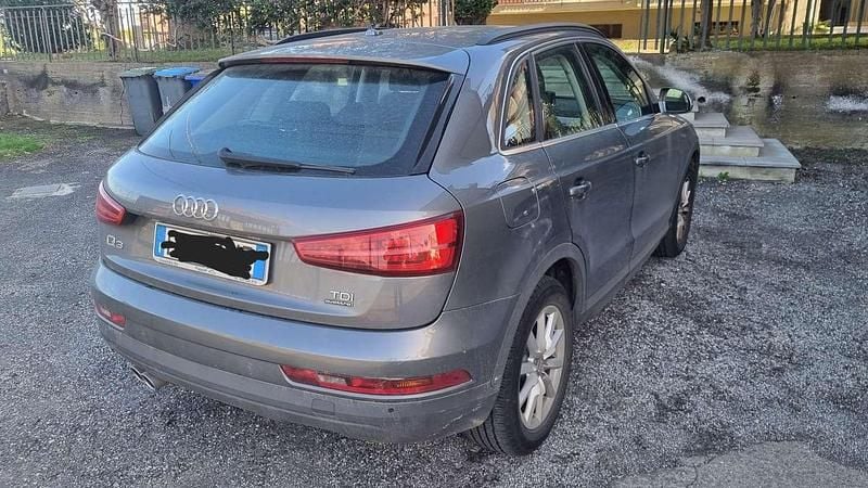 Usata Audi Q3 Business 150 CV (110 kW) 2015 Grigio SUV