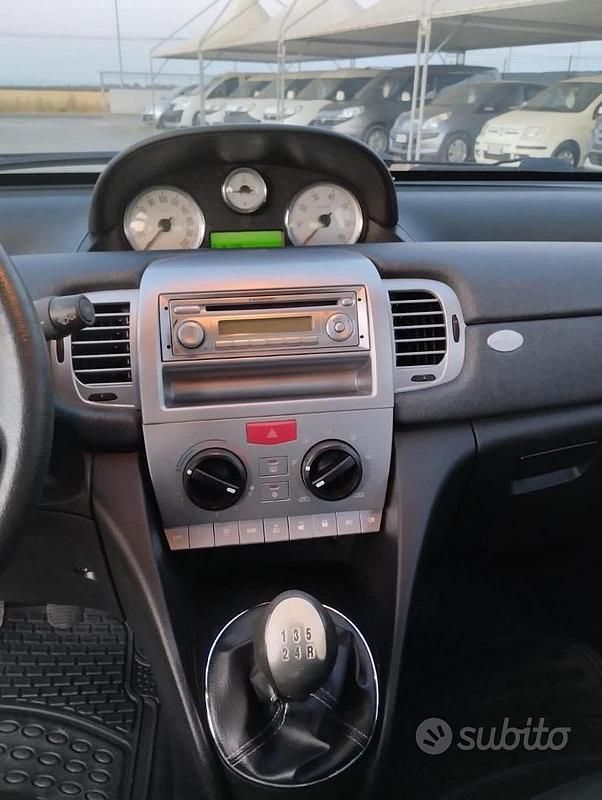 Usata Lancia Ypsilon 75 CV (55 kW) 2008 Utilitaria