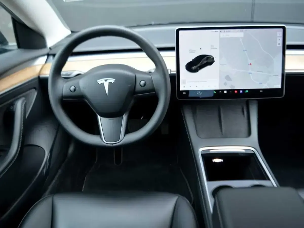 Usata Tesla Model 3 366 kW (498 CV) 2021 Nero Berlina