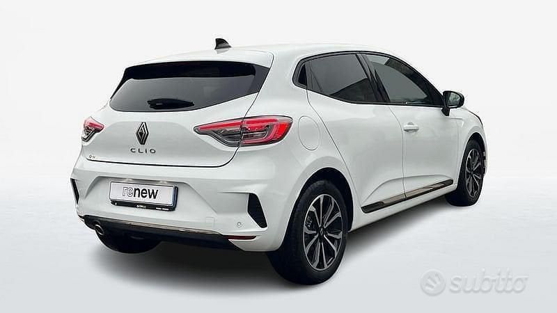 Usado Renault Clio V Techno 90 CV (66 kW) 2024 Blanco Berlina