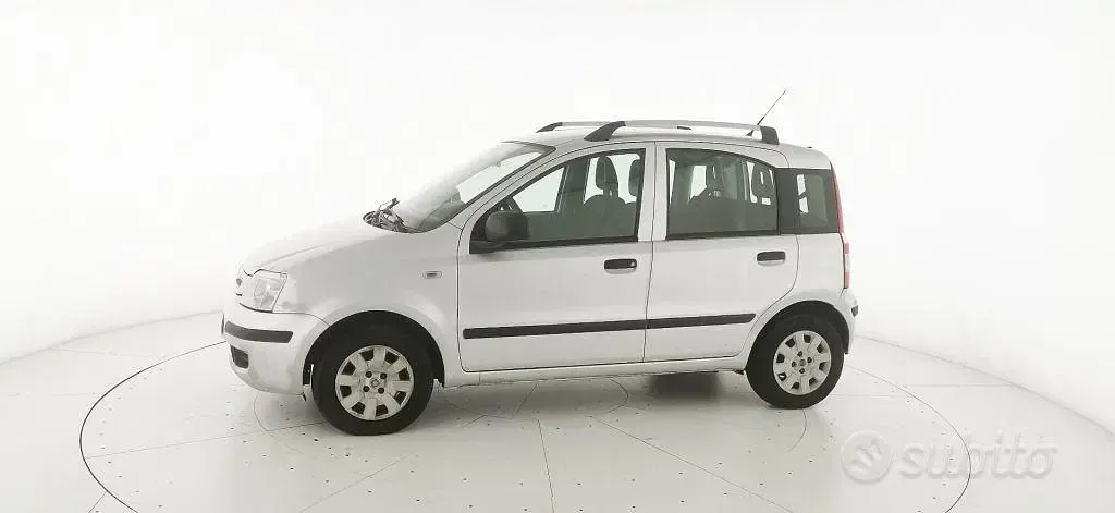 Usata Fiat Panda Dynamic 69 CV (50 kW) 2010 Grigio Utilitaria