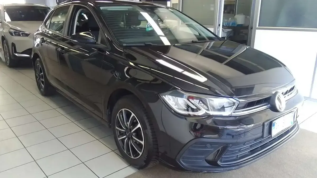 Usata VW Polo 80 CV (58 kW) 2022 Nero Utilitaria