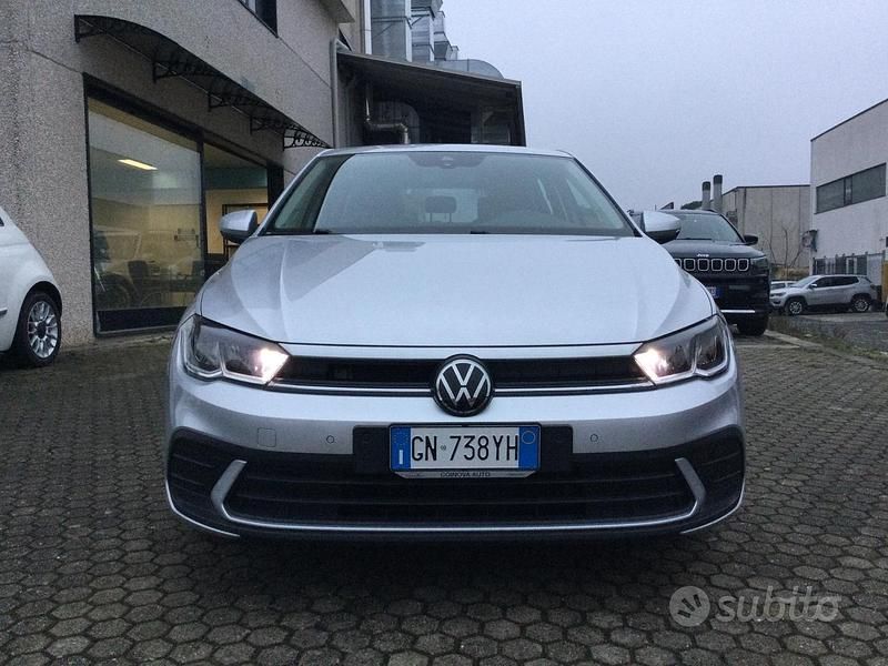 Usata VW Polo Style 95 CV (69 kW) 2023 Grigio Berlina