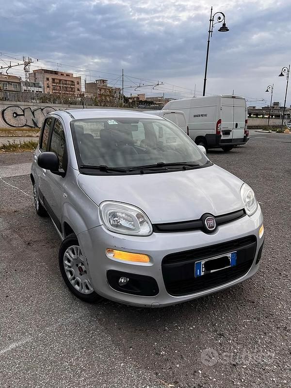 Usata Fiat Panda Pop 69 CV (50 kW) 2014 Grigio Utilitaria